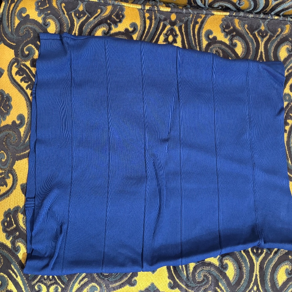 Bodycon mini skirt